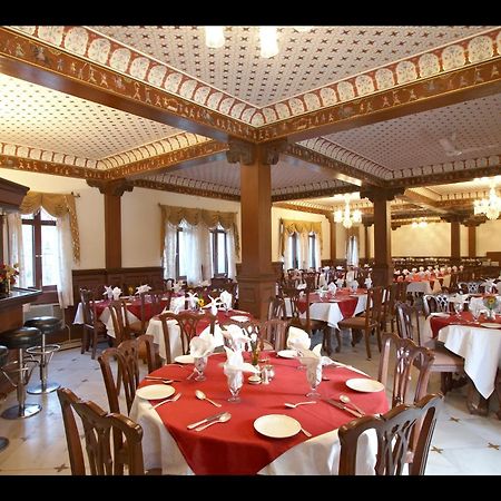 Hotel Amar Mahal Orchha Exterior foto