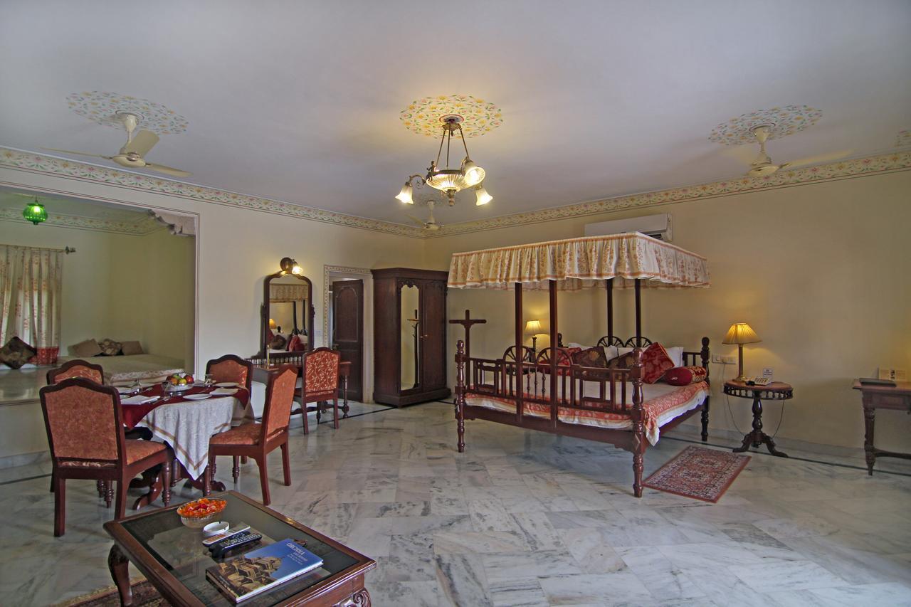 Hotel Amar Mahal Orchha Exterior foto