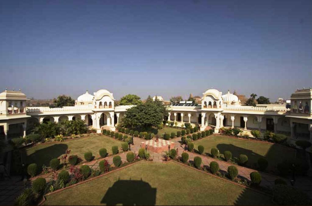 Hotel Amar Mahal Orchha Exterior foto