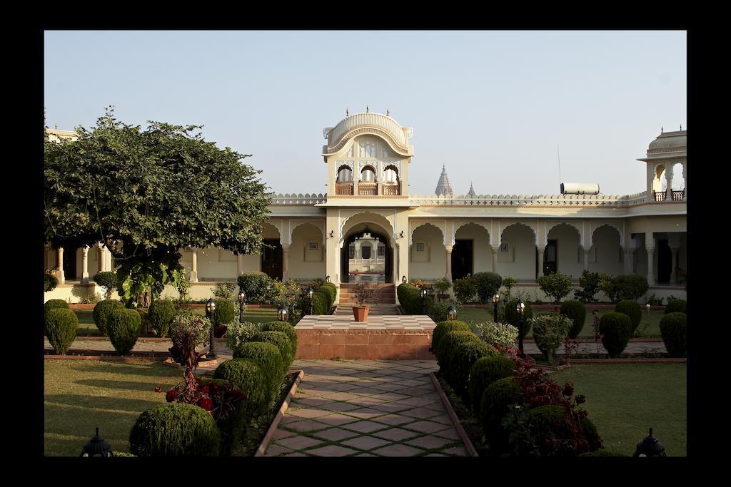 Hotel Amar Mahal Orchha Exterior foto